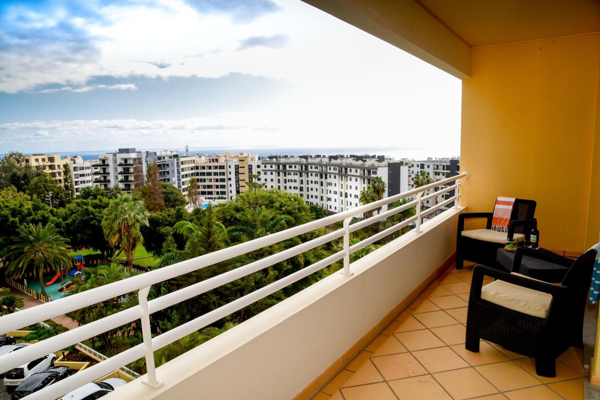 Green Pearl Apartment Funchal  Bagian luar foto